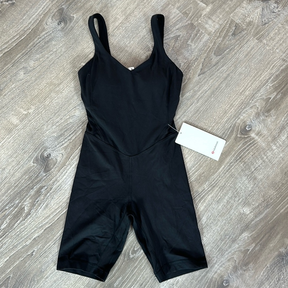 Lululemon Align Bodysuit 8” In Black Size 2